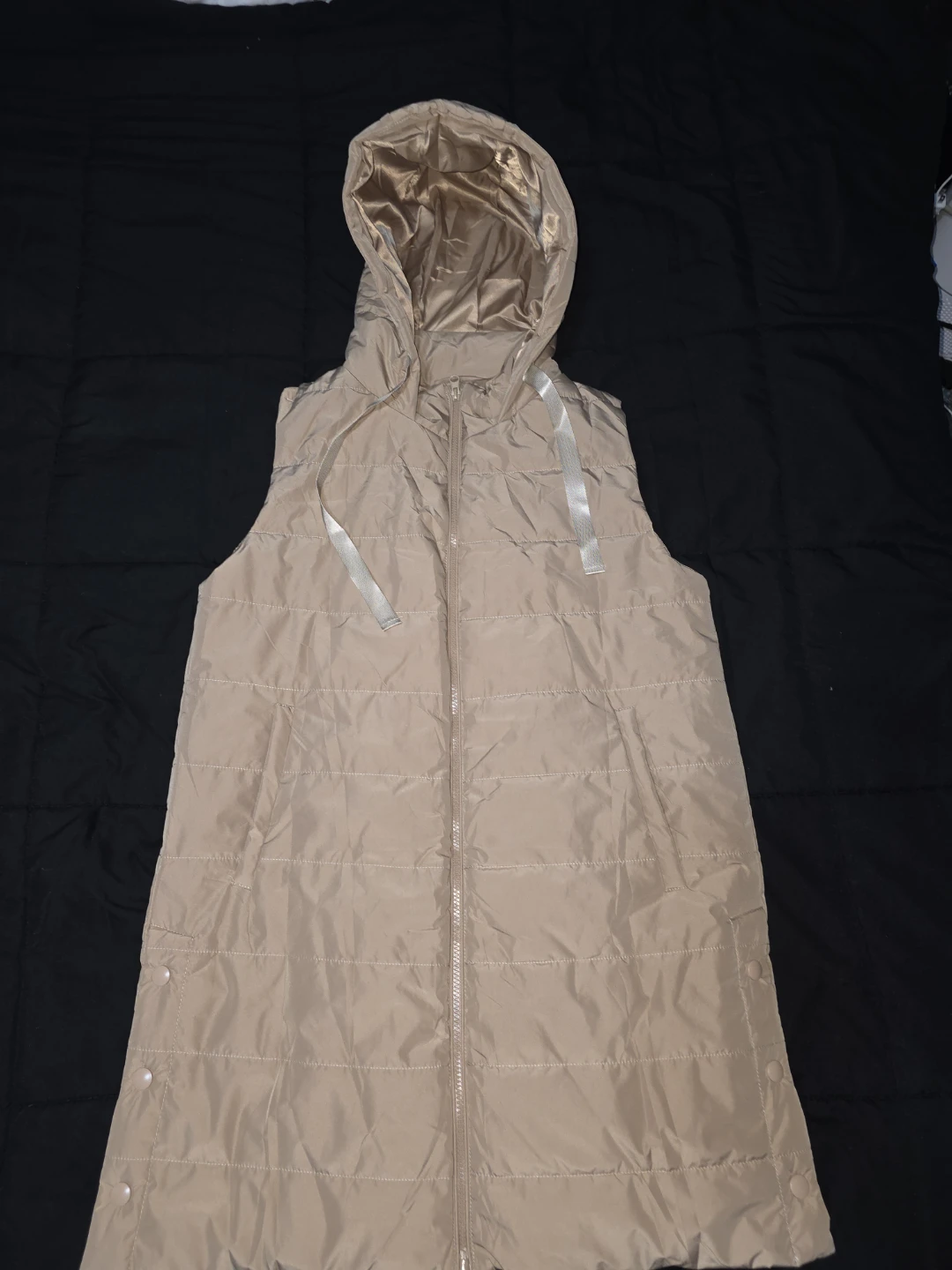 Khaky color Puffer Vest with Hood