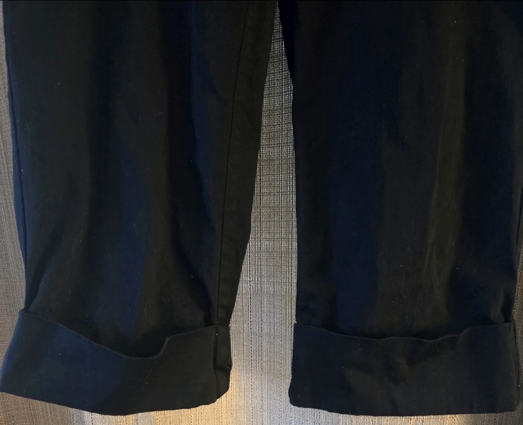 Black Cropped Pants - photo 3