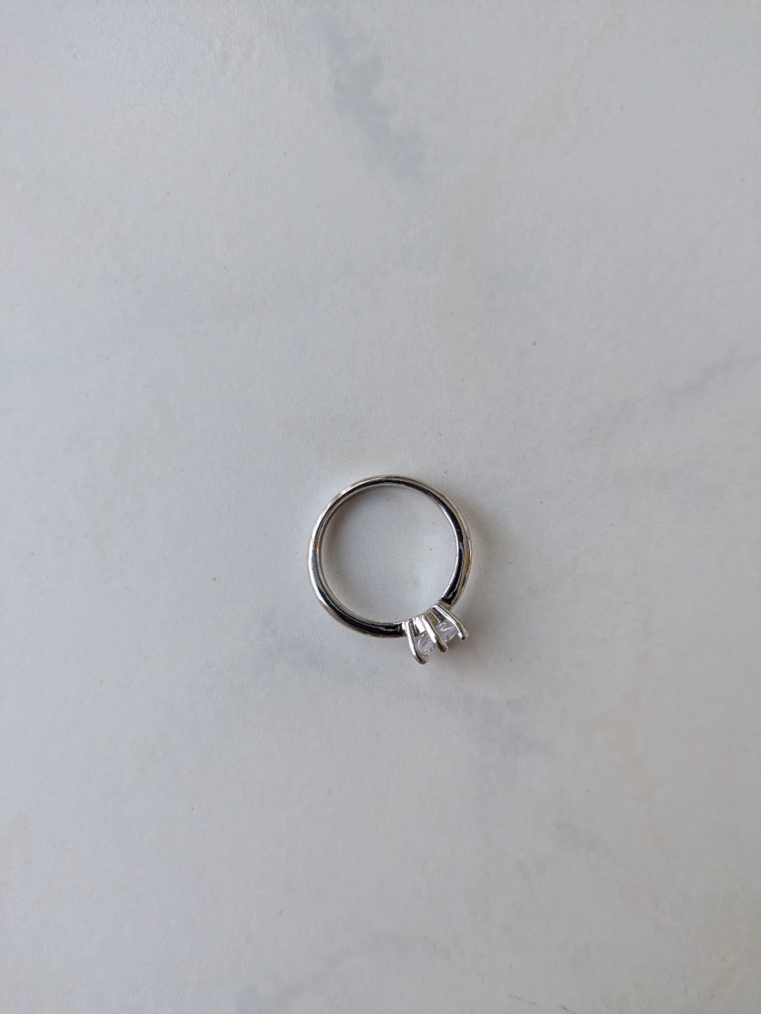 Beautiful s925 sterling silver solitaire (size 5) - photo 4