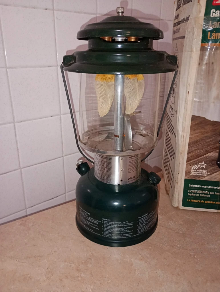 Coleman Powerhouse Gas Lantern - photo 3