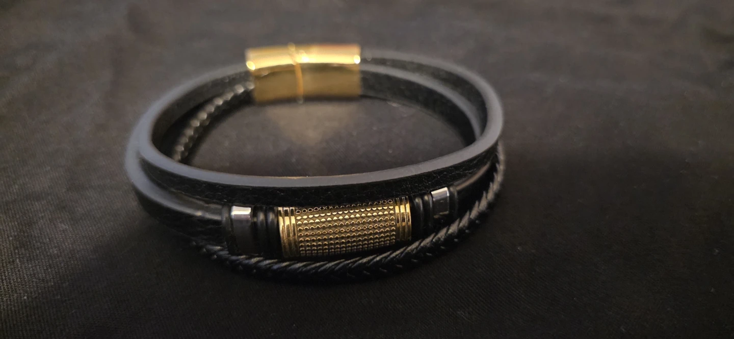 Stylish Black Leather Bracelet
