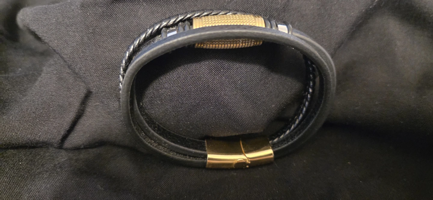 Stylish Black Leather Bracelet - photo 2