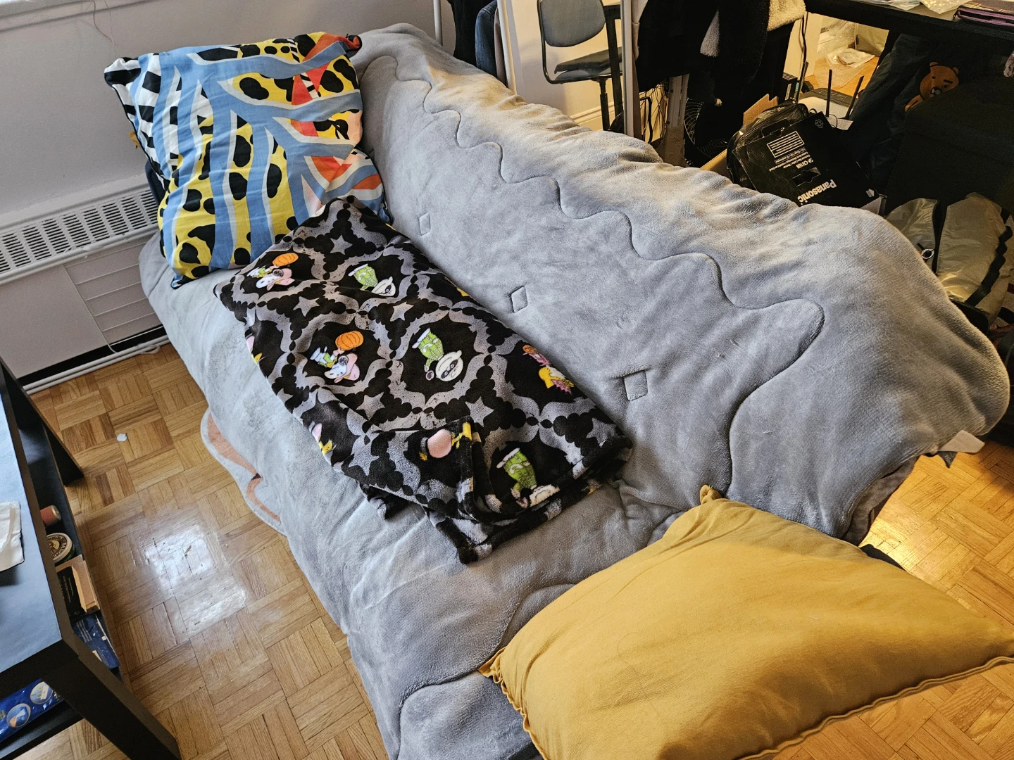 Structube Emitt Sofa Bed (Futon, Sofa, Loveseat) - Blue - photo 3