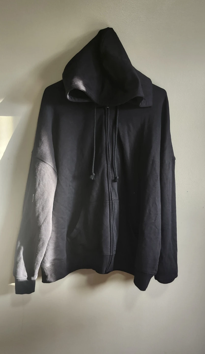 Black Zip-Up Hoodie XL