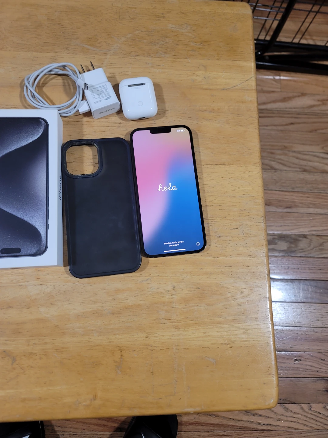 MLEK3LL/A iPhone 13 Pro Mex, Silver, 256GB Model A2484 unlocked