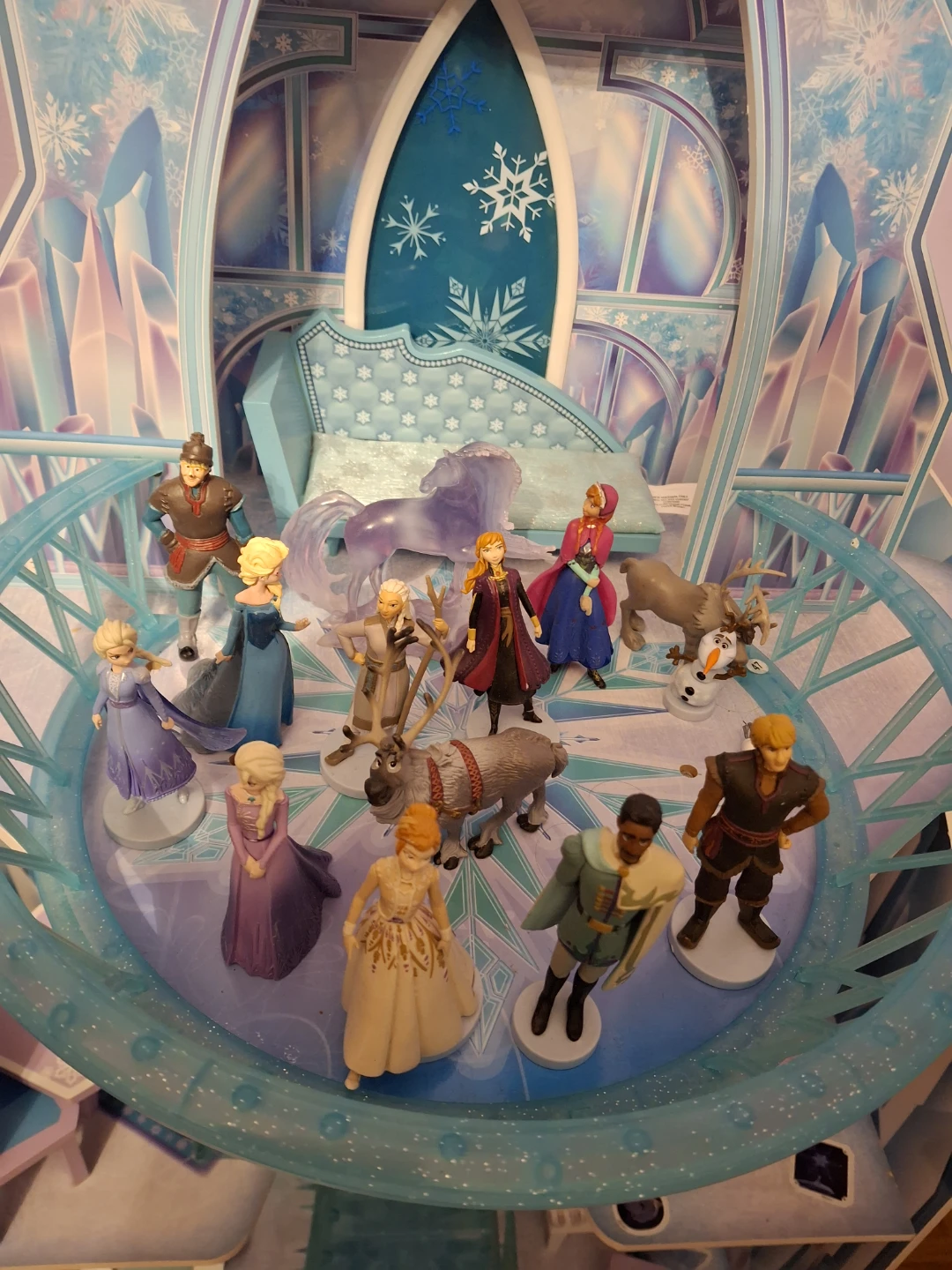 Disney Frozen Arendelle Castle Playset - photo 2