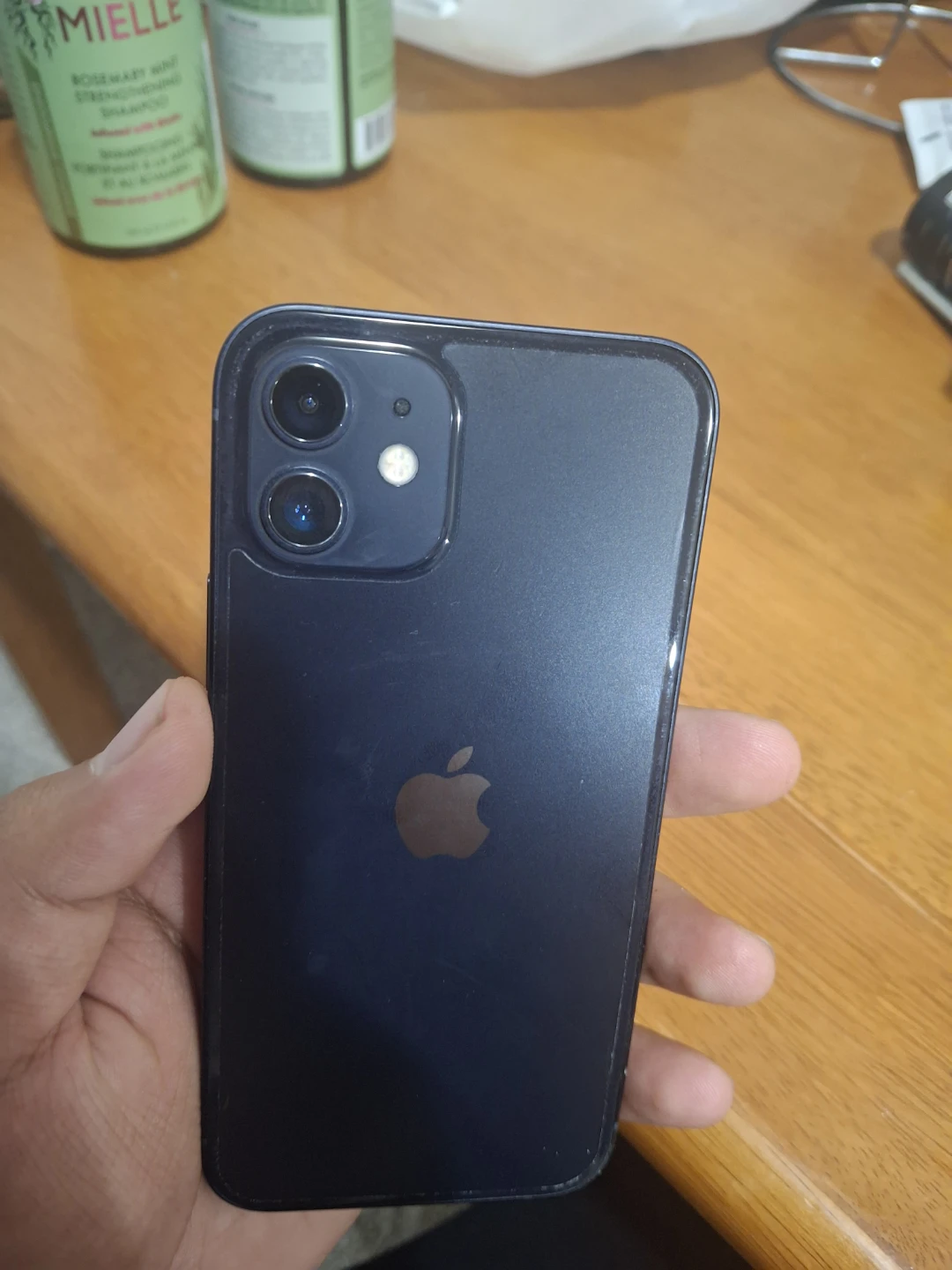 Apple iPhone 12 - photo 3