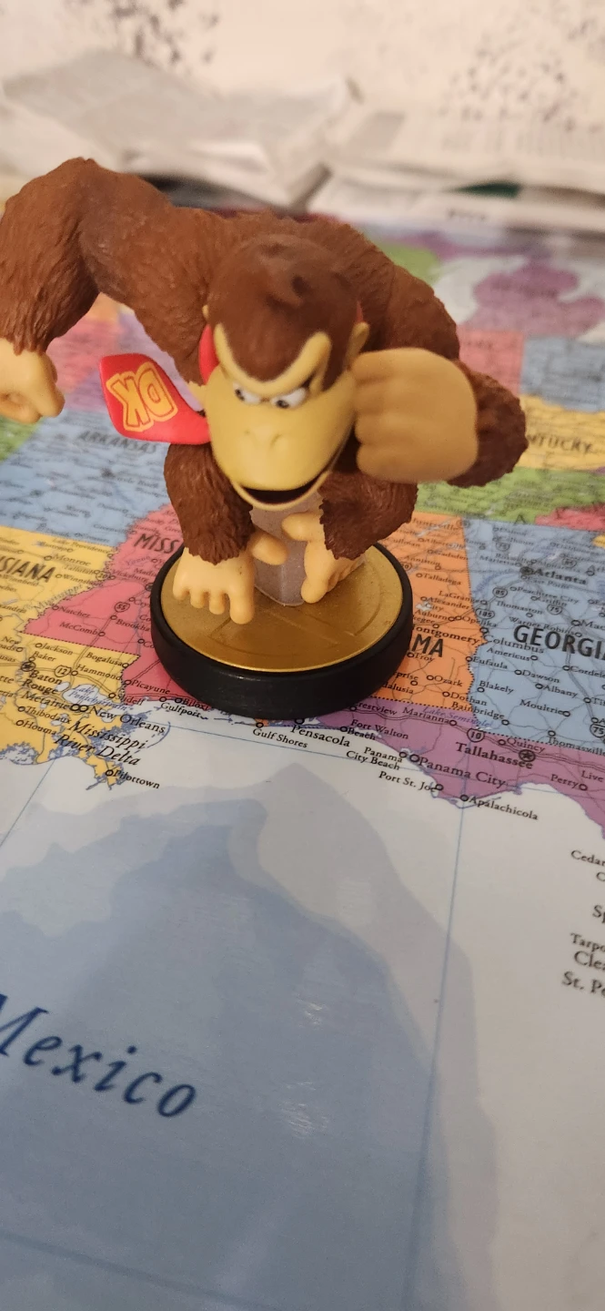 Nintendo Amiibo Figures and 8 Nintendo games - photo 3