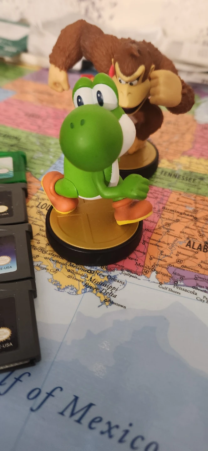 Nintendo Amiibo Figures and 8 Nintendo games - photo 5