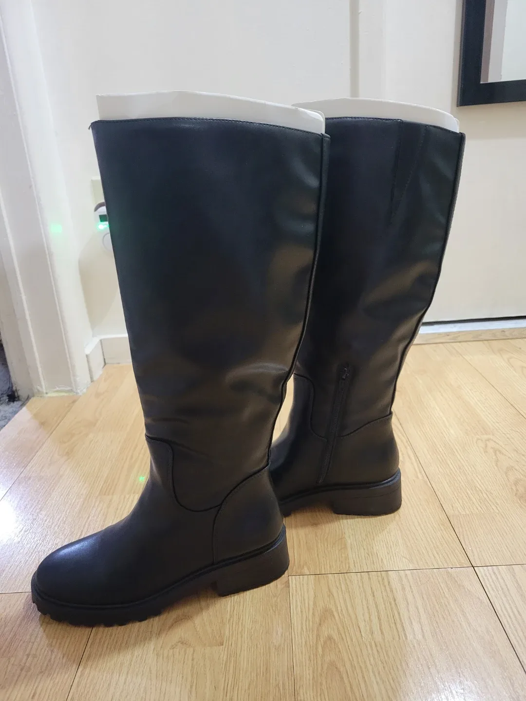 Tall Lug Sole Boots image indicator(3)