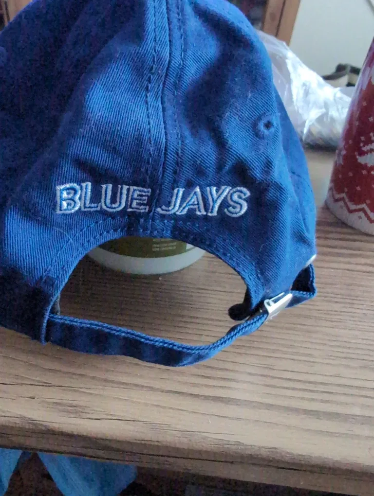 Toronto Blue Jays Baseball Cap image indicator(2)