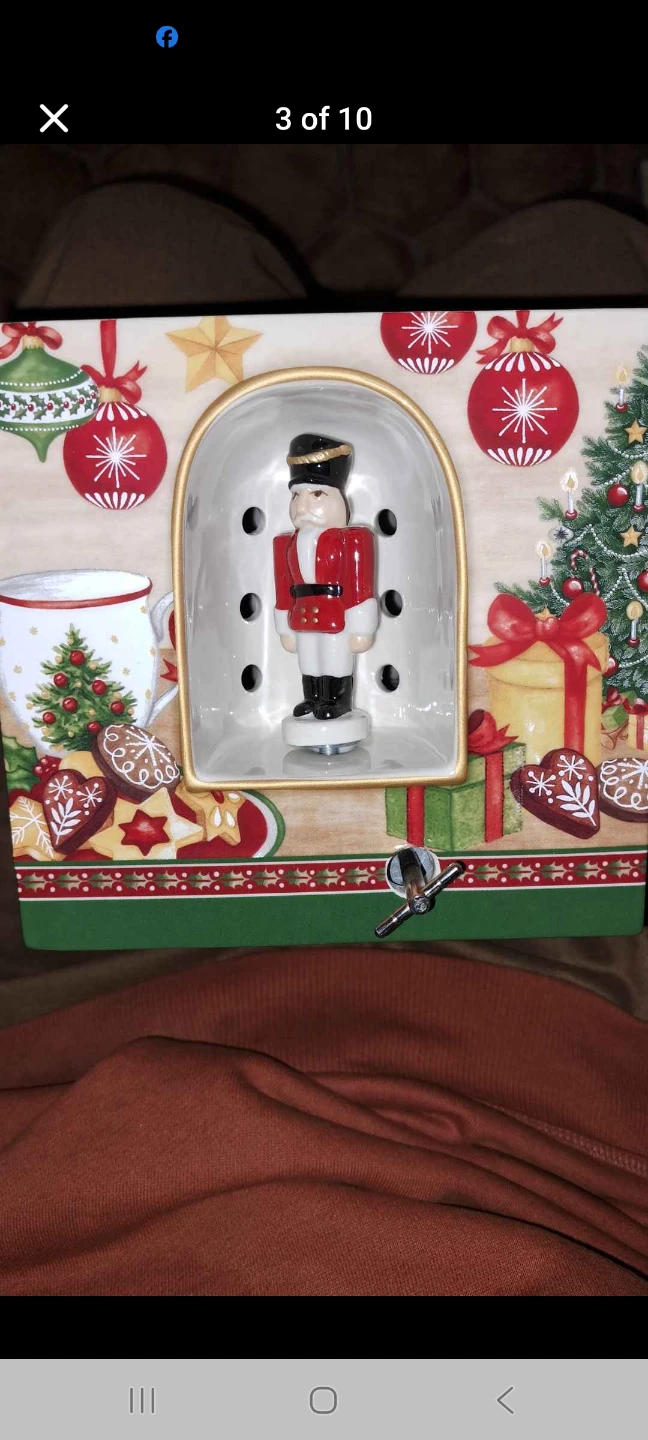 Villeroy & Boch Christmas tealight, music box