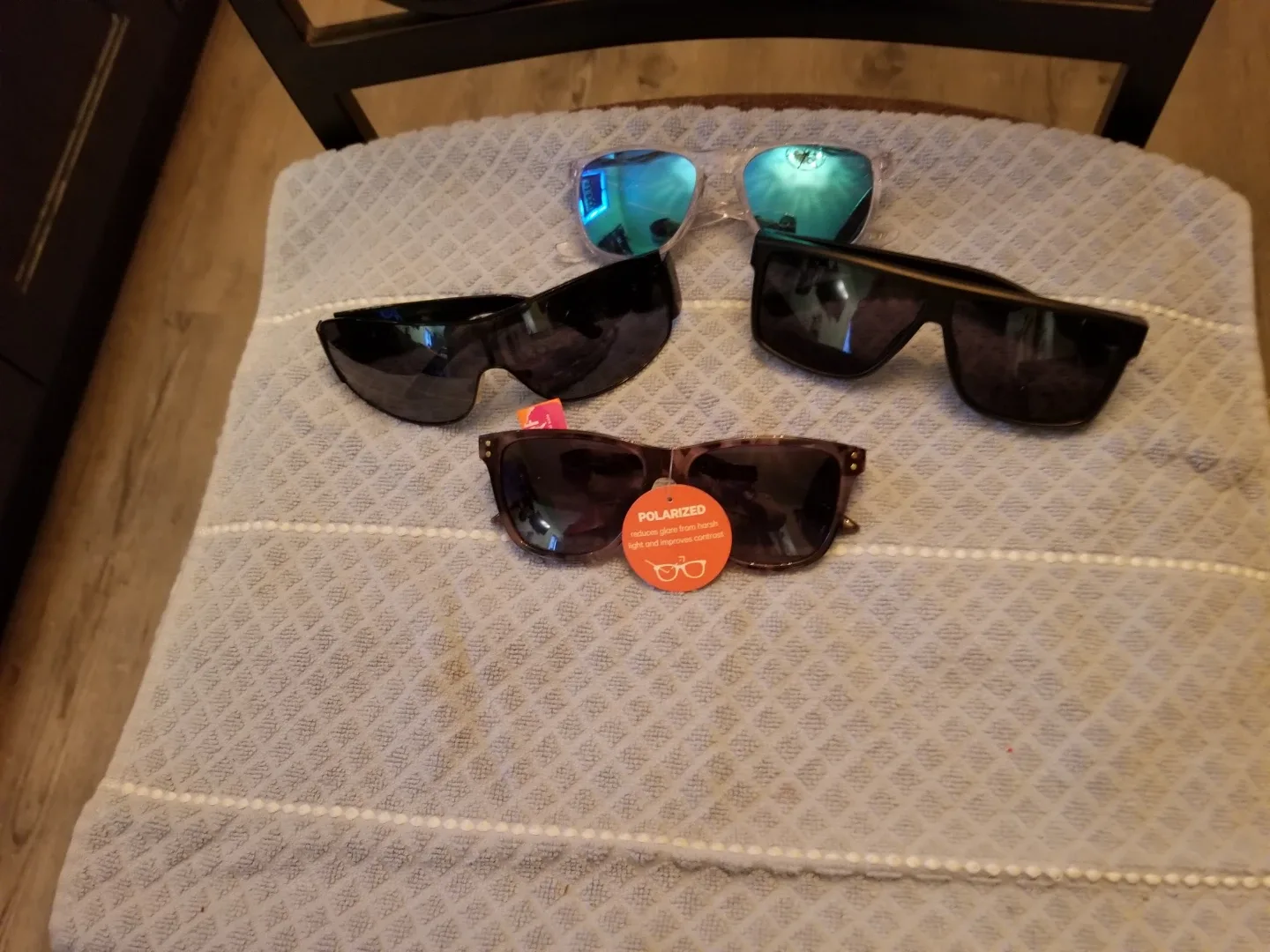Assorted Sun Glasses