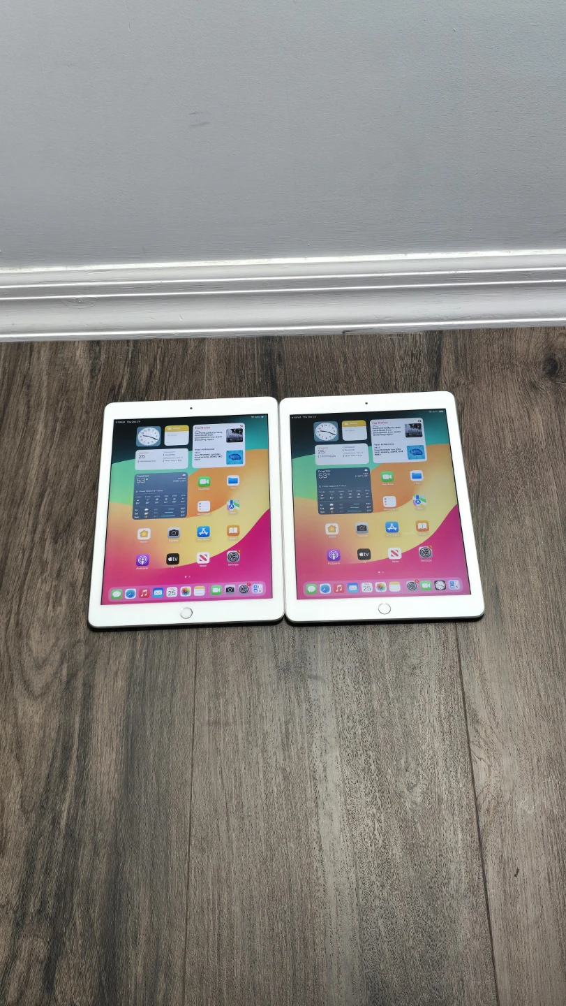 (Bundle of 2) 128GB Apple ipad (6th gen) 9.7" Silver (wifi)