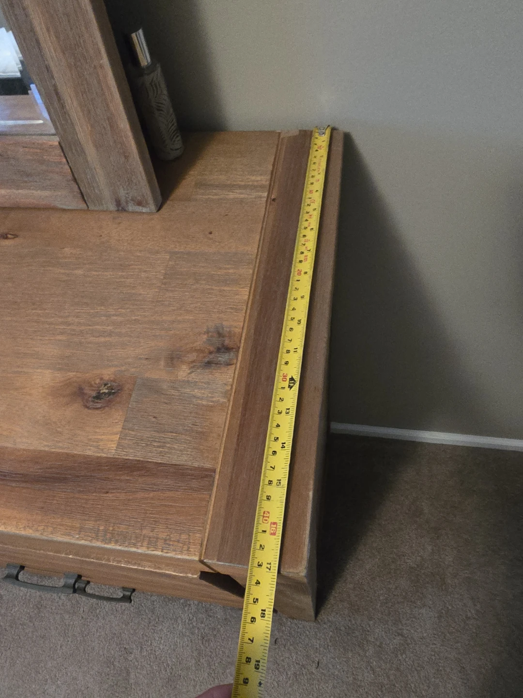 Wood Bedroom Set - King Bed, Dresser, Mirror - photo 5
