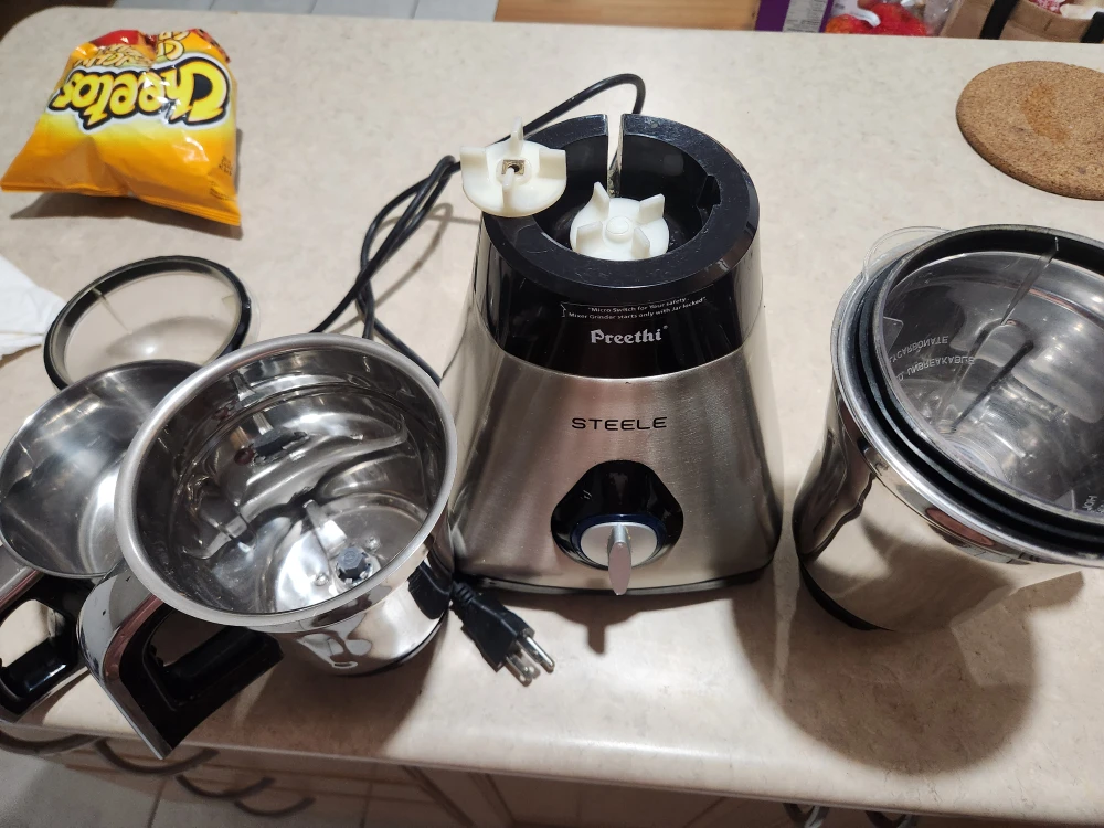 Preethi Steele Mixer Grinder