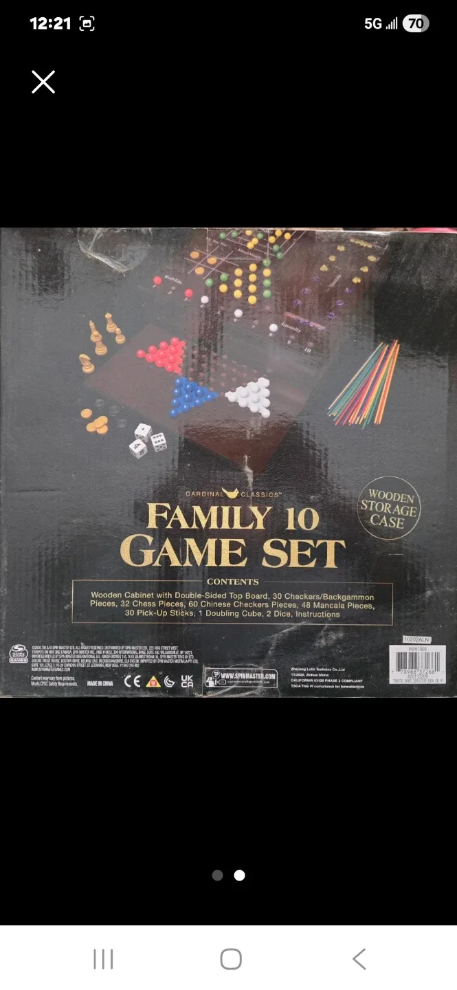 Cardinal Classics Family 10 Game Set image indicator(2)
