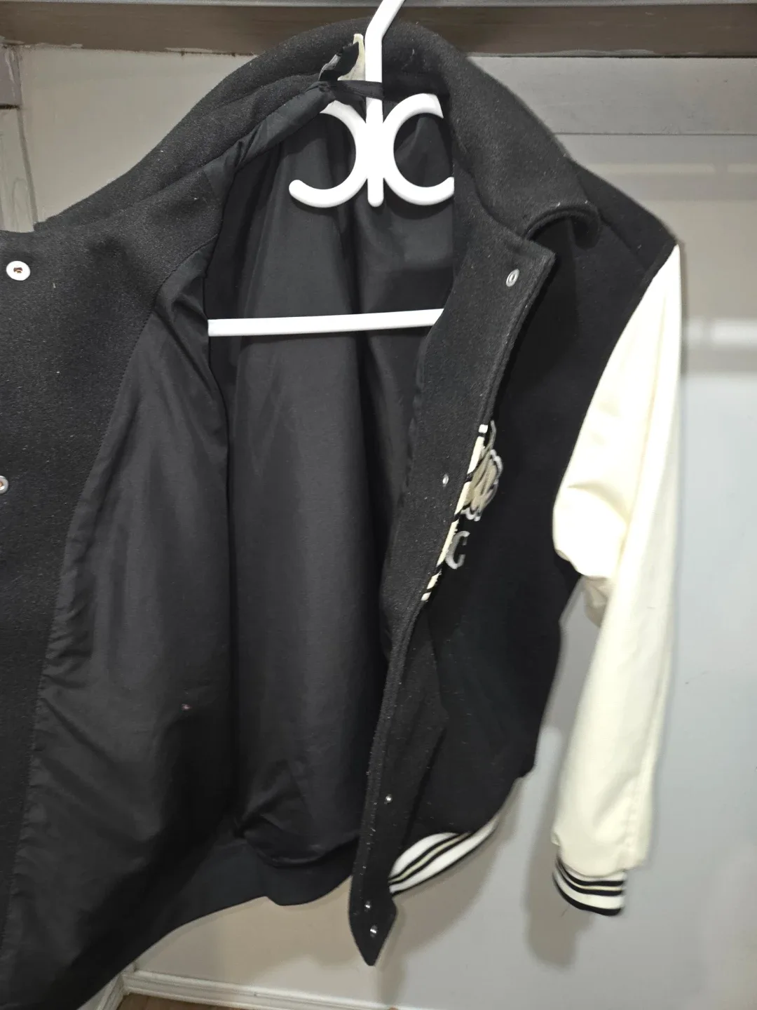 H&M Divided Varsity Jacket - Size Small image indicator(3)