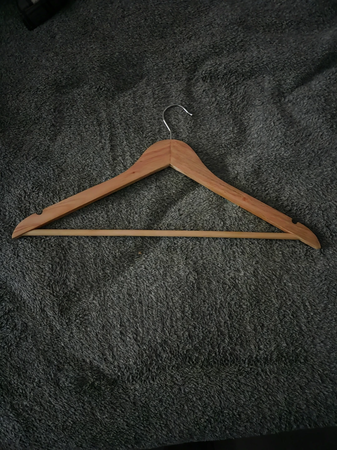 Wooden Clothes Hangers - photo 3