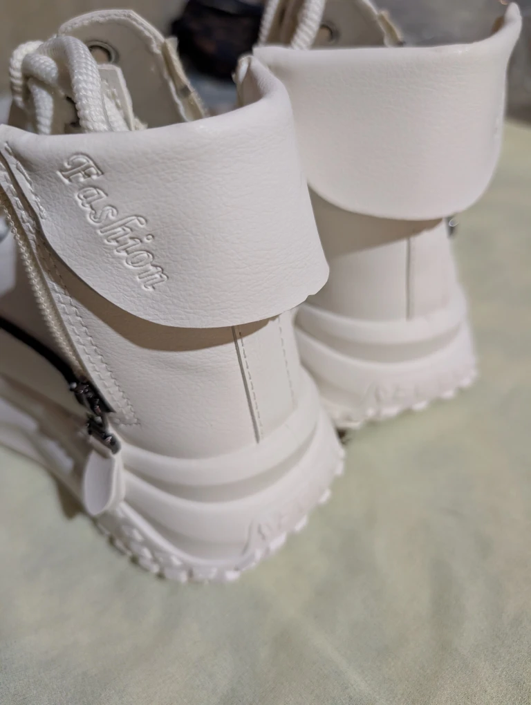 White Fashion Sneakers - photo 4
