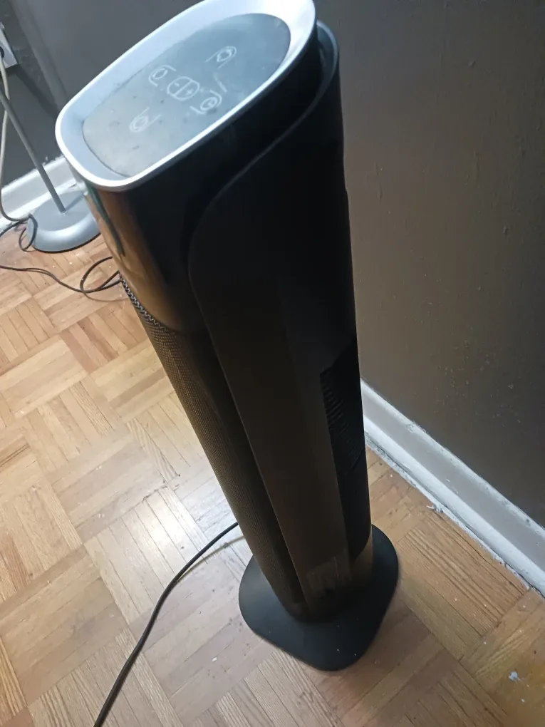 NOMA Tower Heater - Black