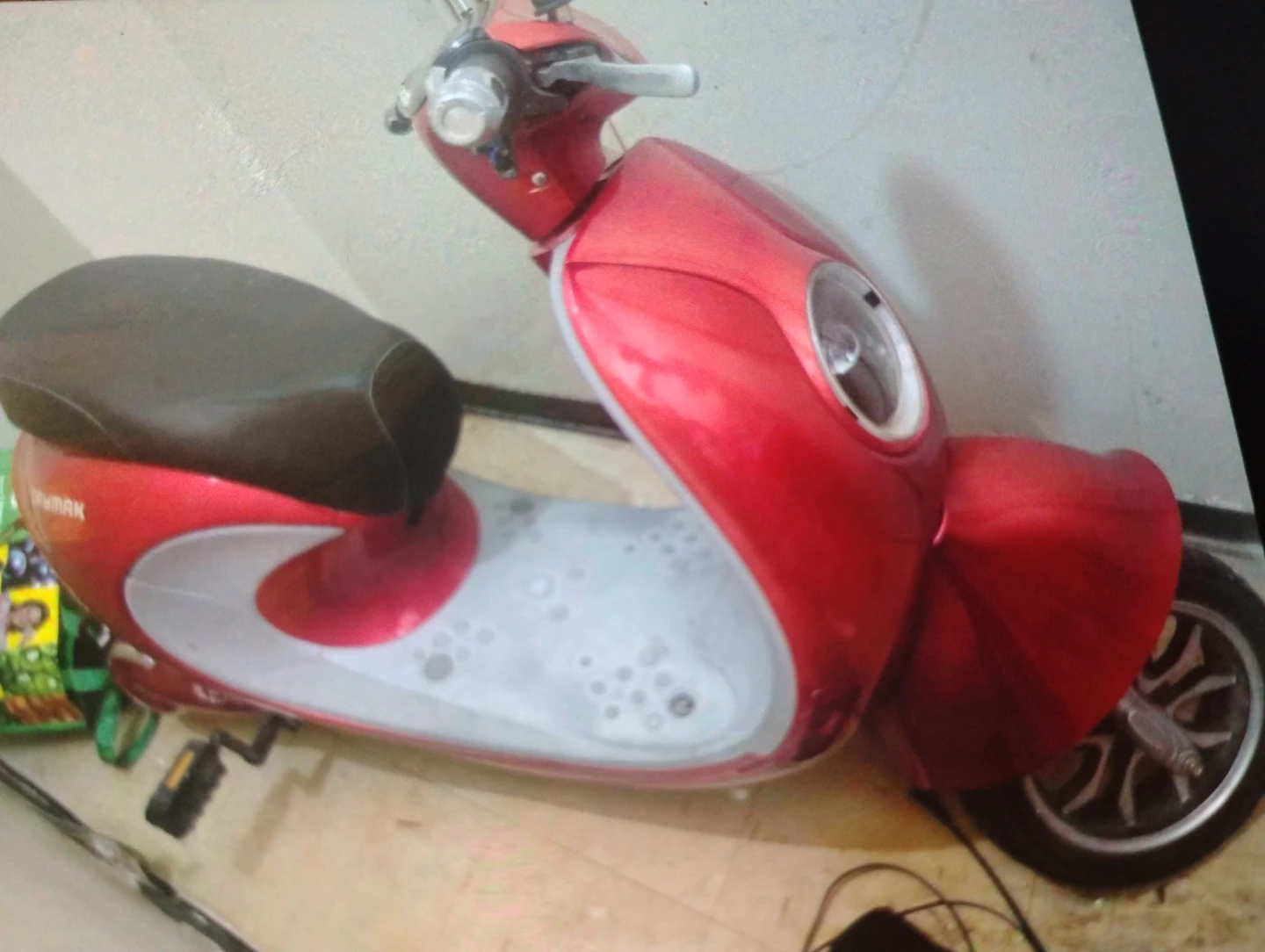 Daymak Red Electric Scooter - photo 4
