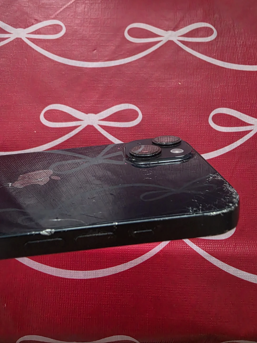 iPhone 14 - Damaged back screen - photo 5