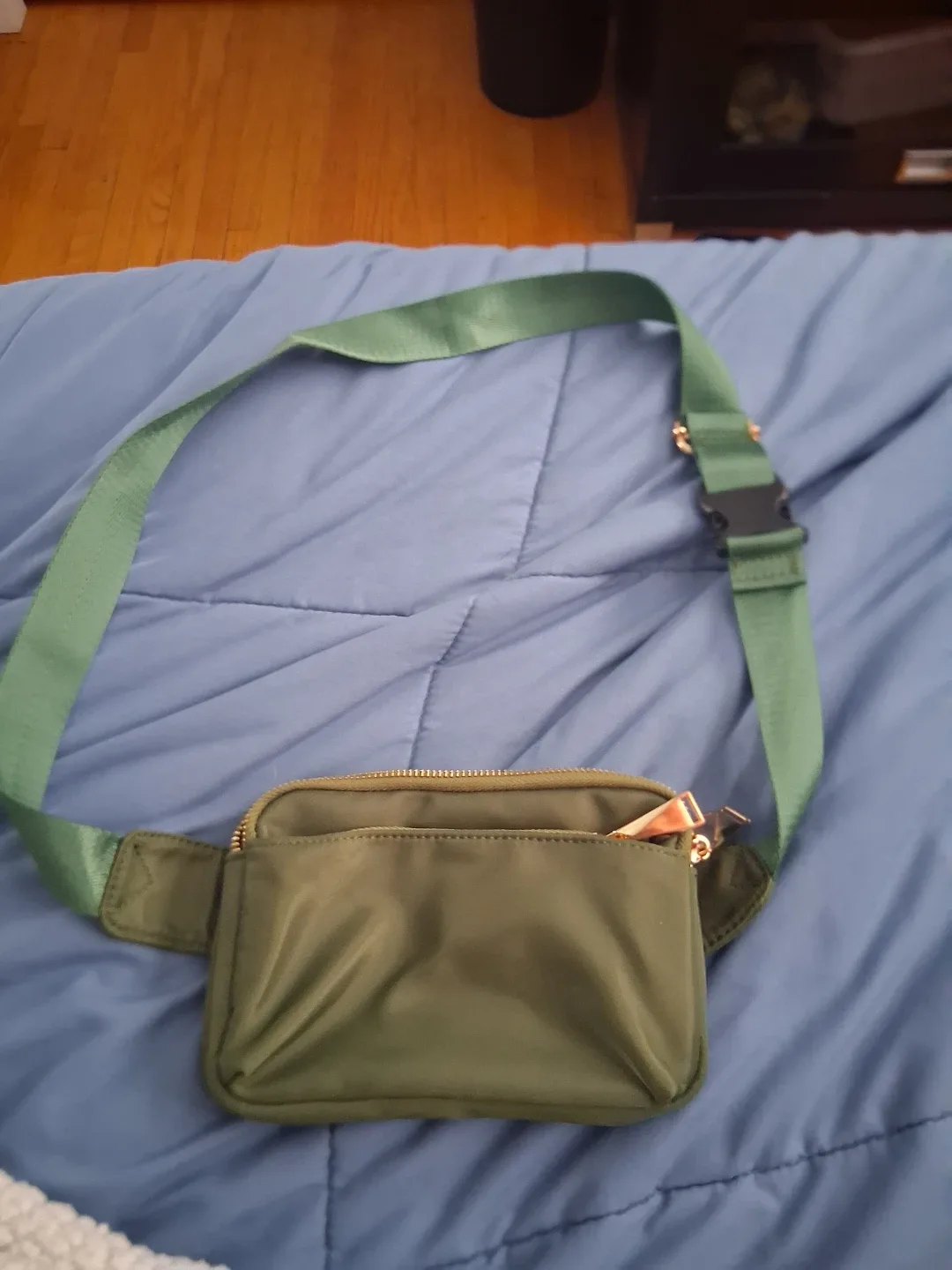 Green Belt Bag