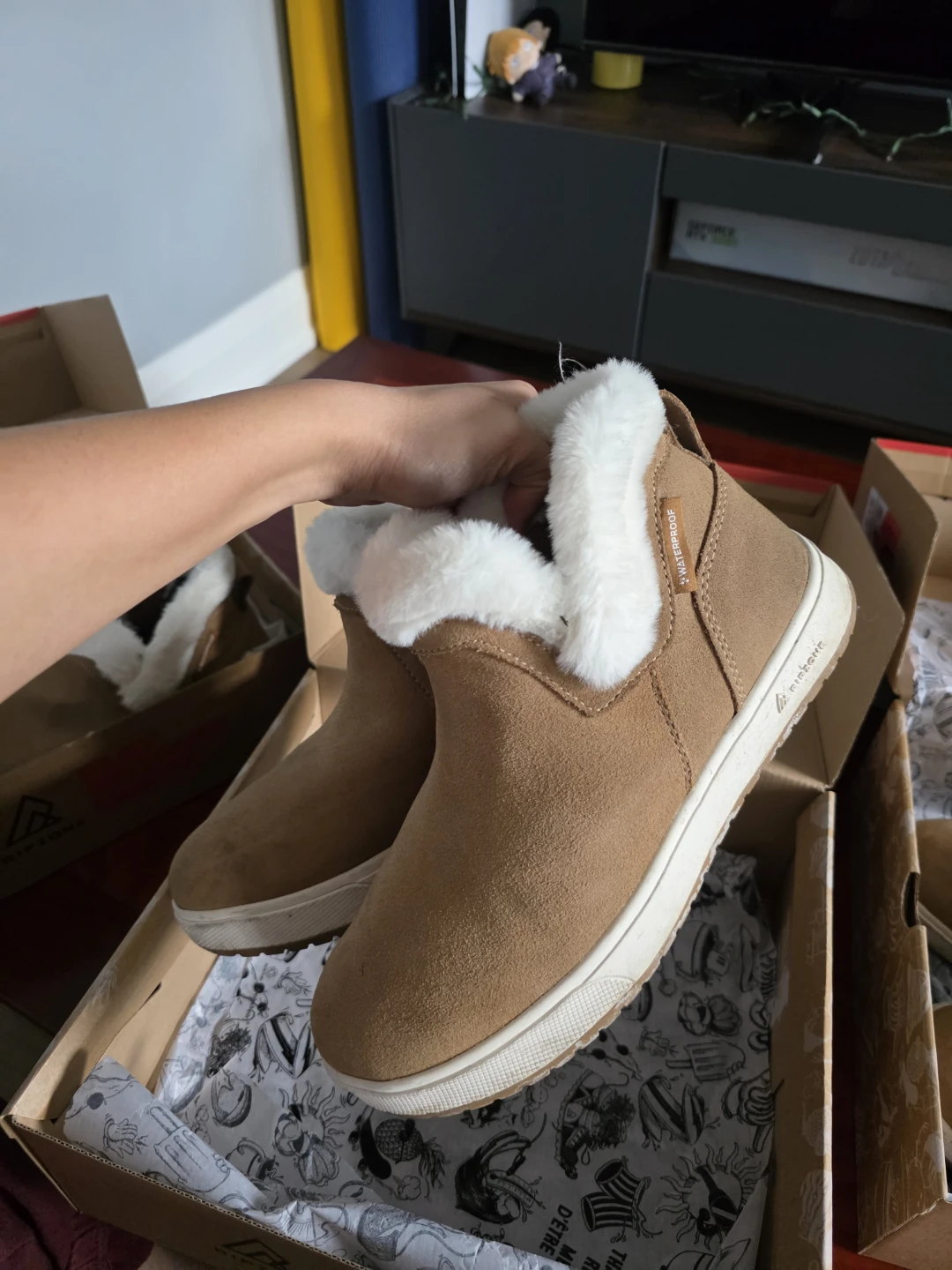 Winter Boots Women's Size 8, 9, 10 US