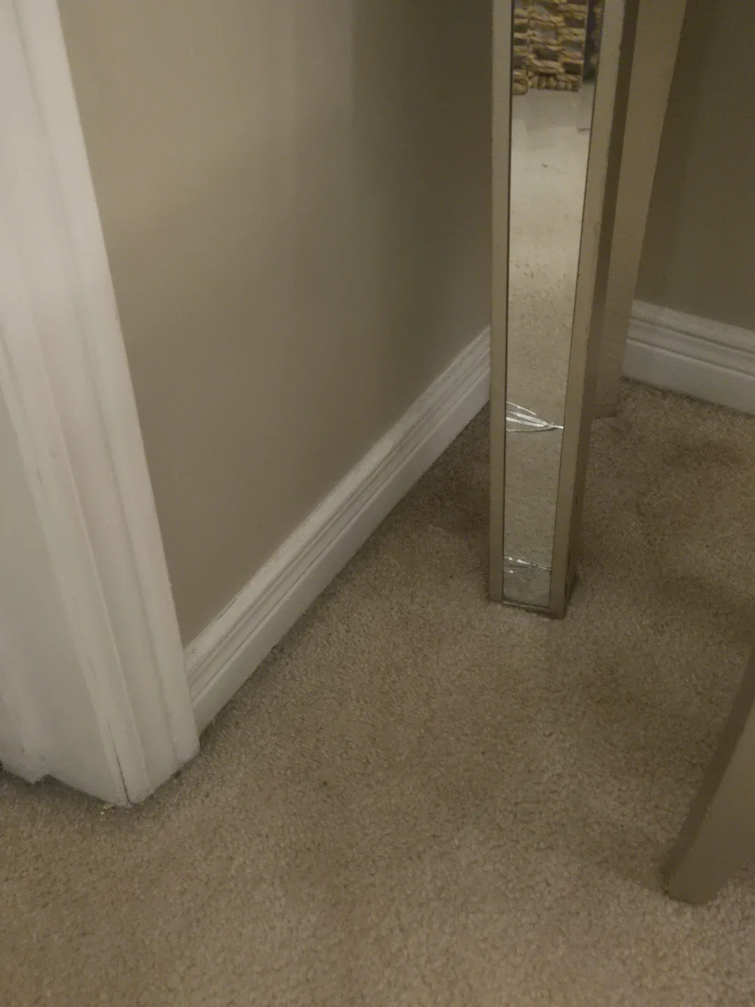 Mirrored Vanity Makeup Table image indicator(3)