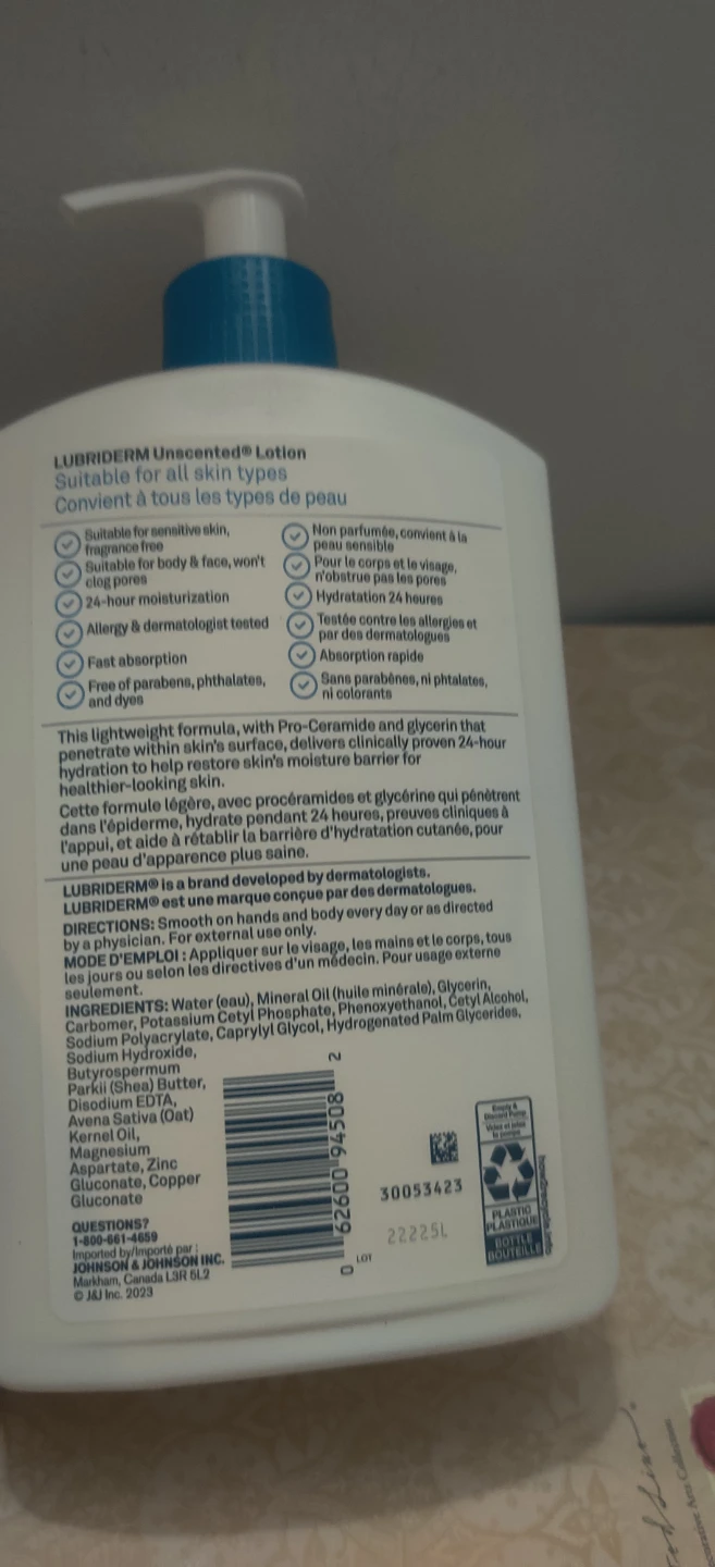 Lubriderm Unscented Lotion - 480 mL x 2 - photo 4