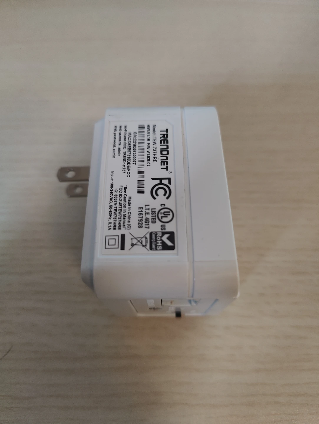 TRENDnet TEW-737HRE N300 High Power Easy-N-Range Extender - photo 4