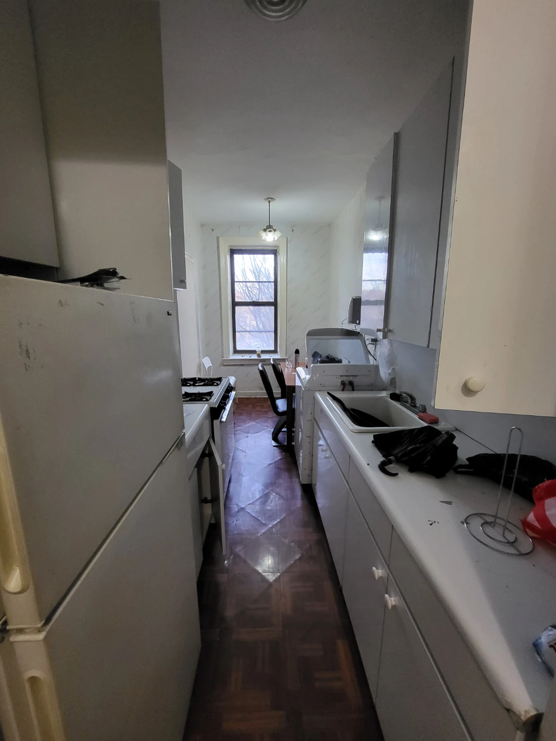 Ocean Parkway & avenue P room for rent $975 - photo 3