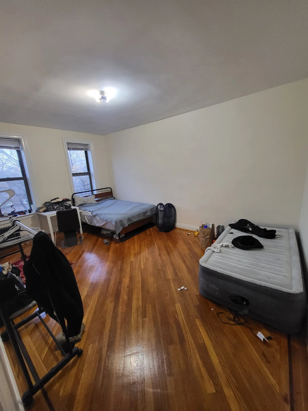 Ocean Parkway & avenue P room for rent $975 - photo 5