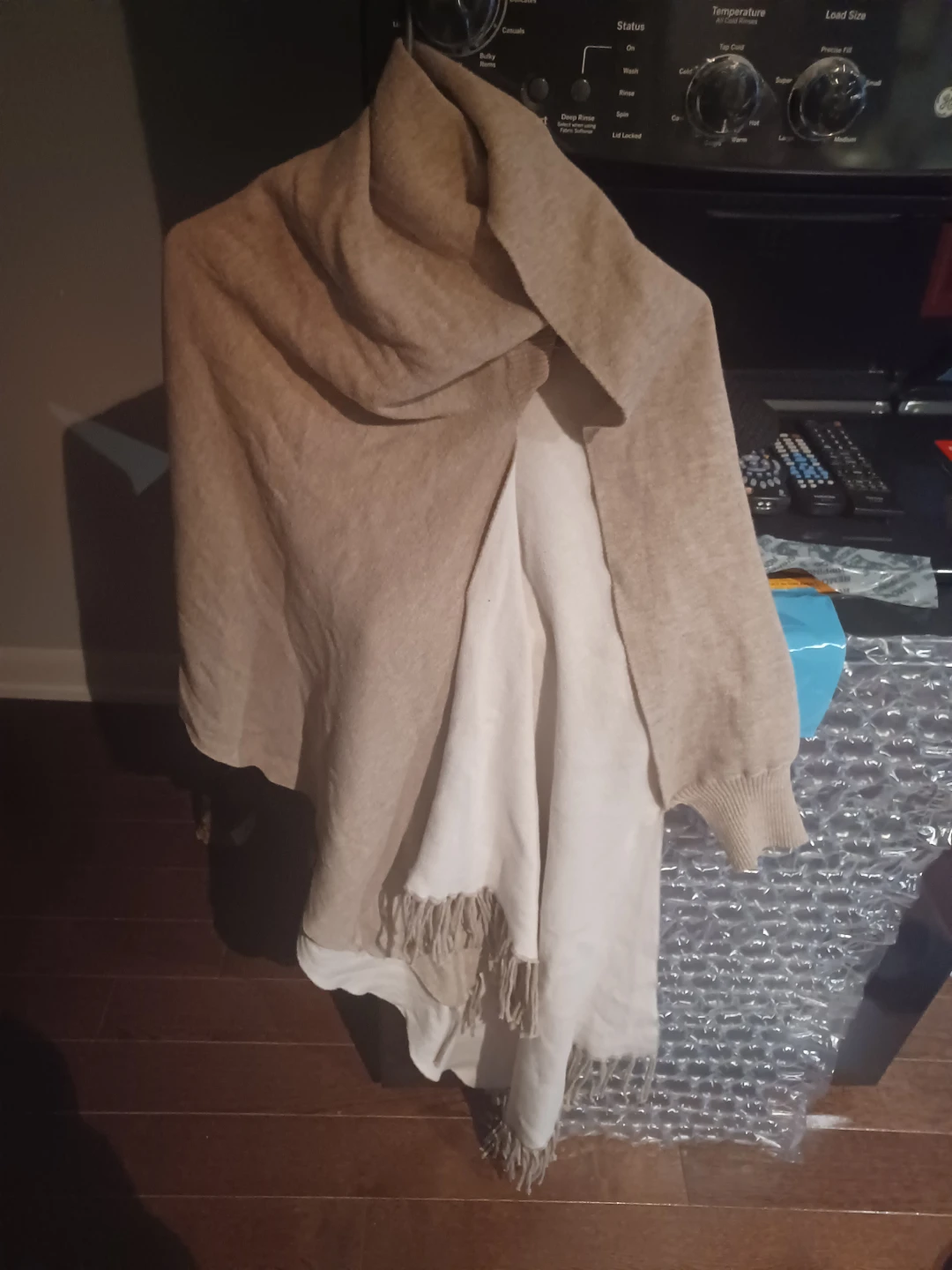 Tommy Bahama Beige Poncho Fringe Scarf