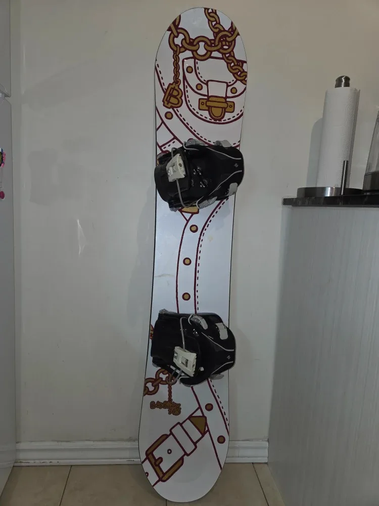 Burton 145 Snowboard with Flow Bindings image indicator(7)