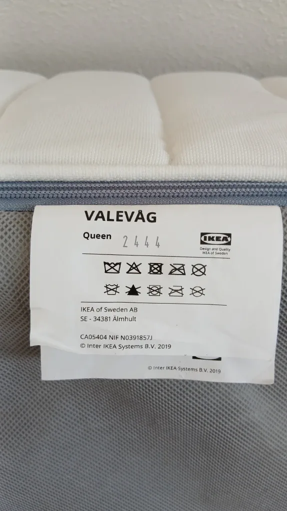 IKEA VALEVÅG Queen Bed Frame & Mattress image indicator(2)