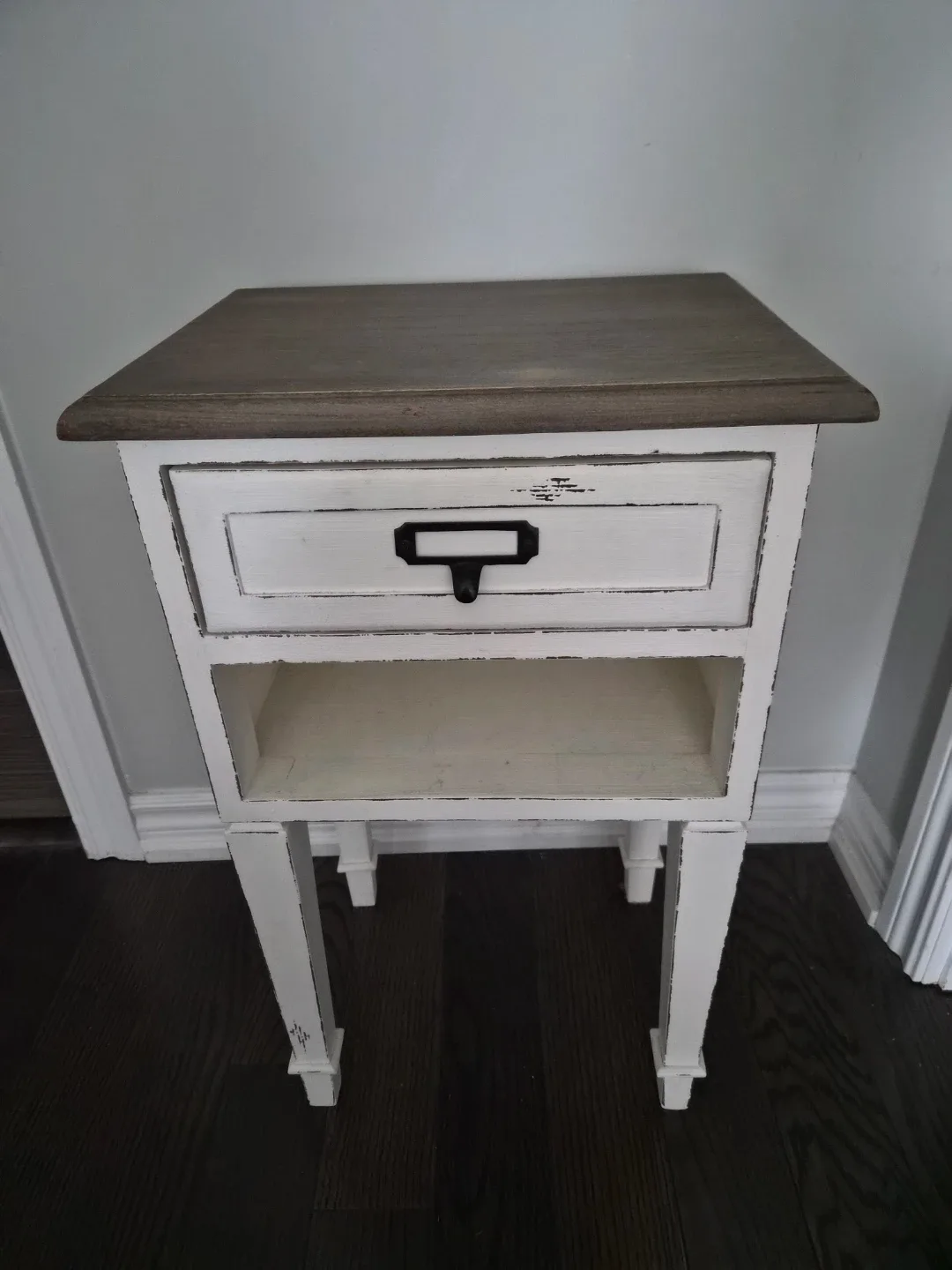 Rustic Farmhouse Style Bedside Table