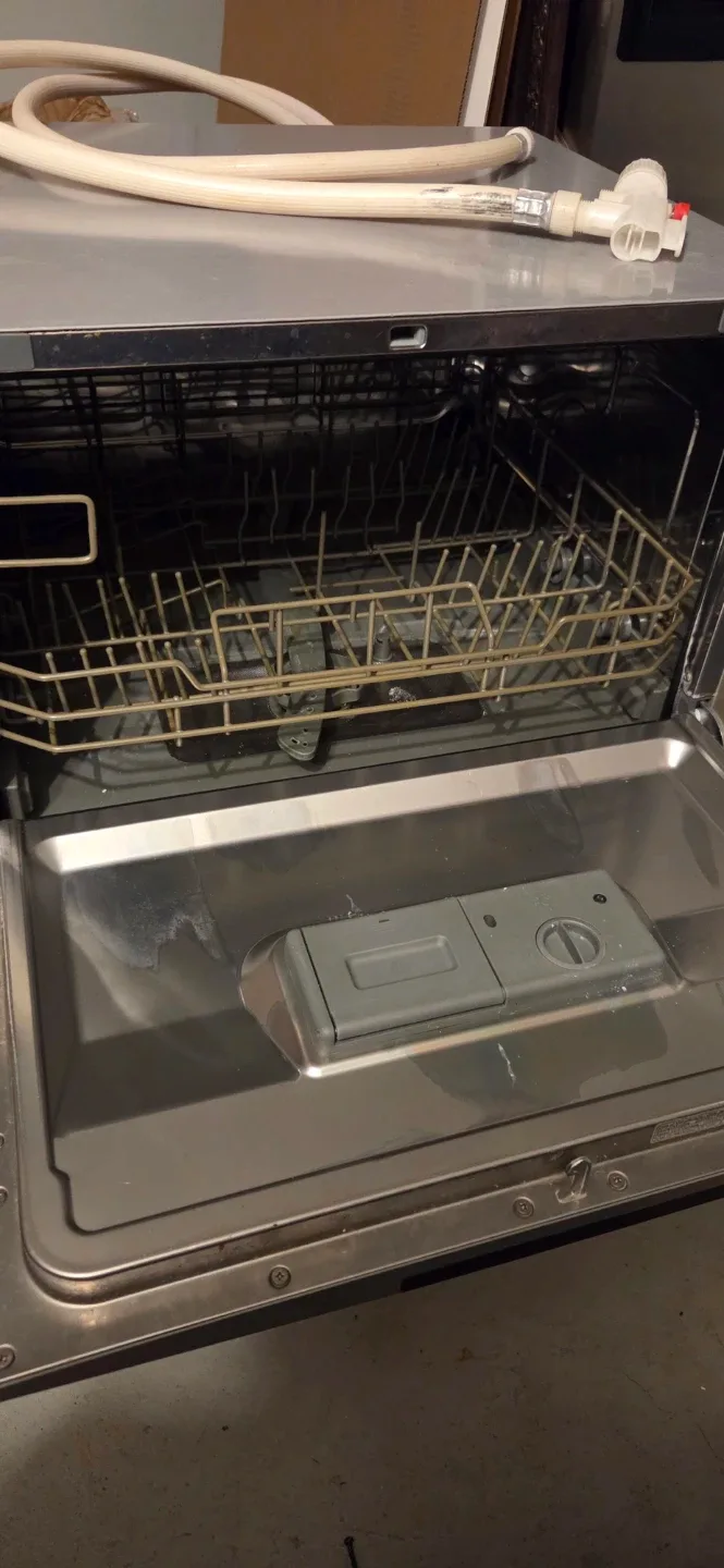 Danby Countertop Dishwasher image indicator(5)