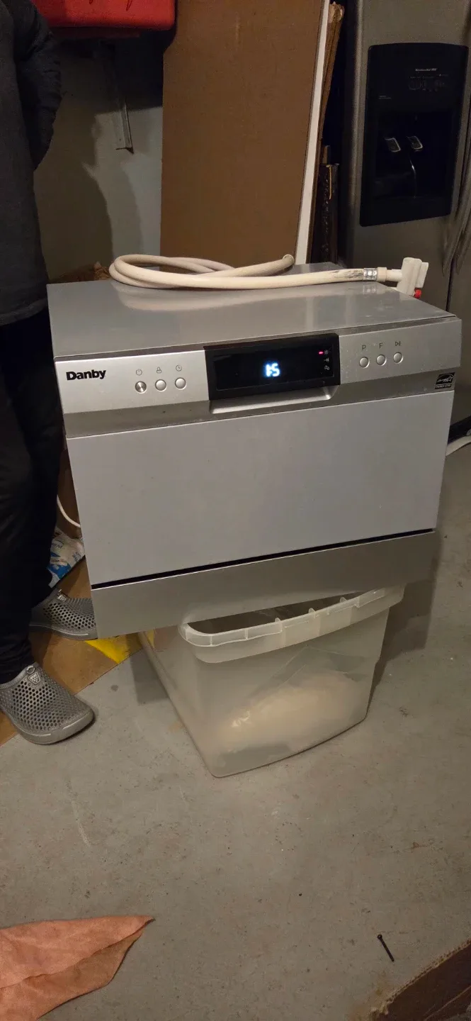 Danby Countertop Dishwasher image indicator(9)