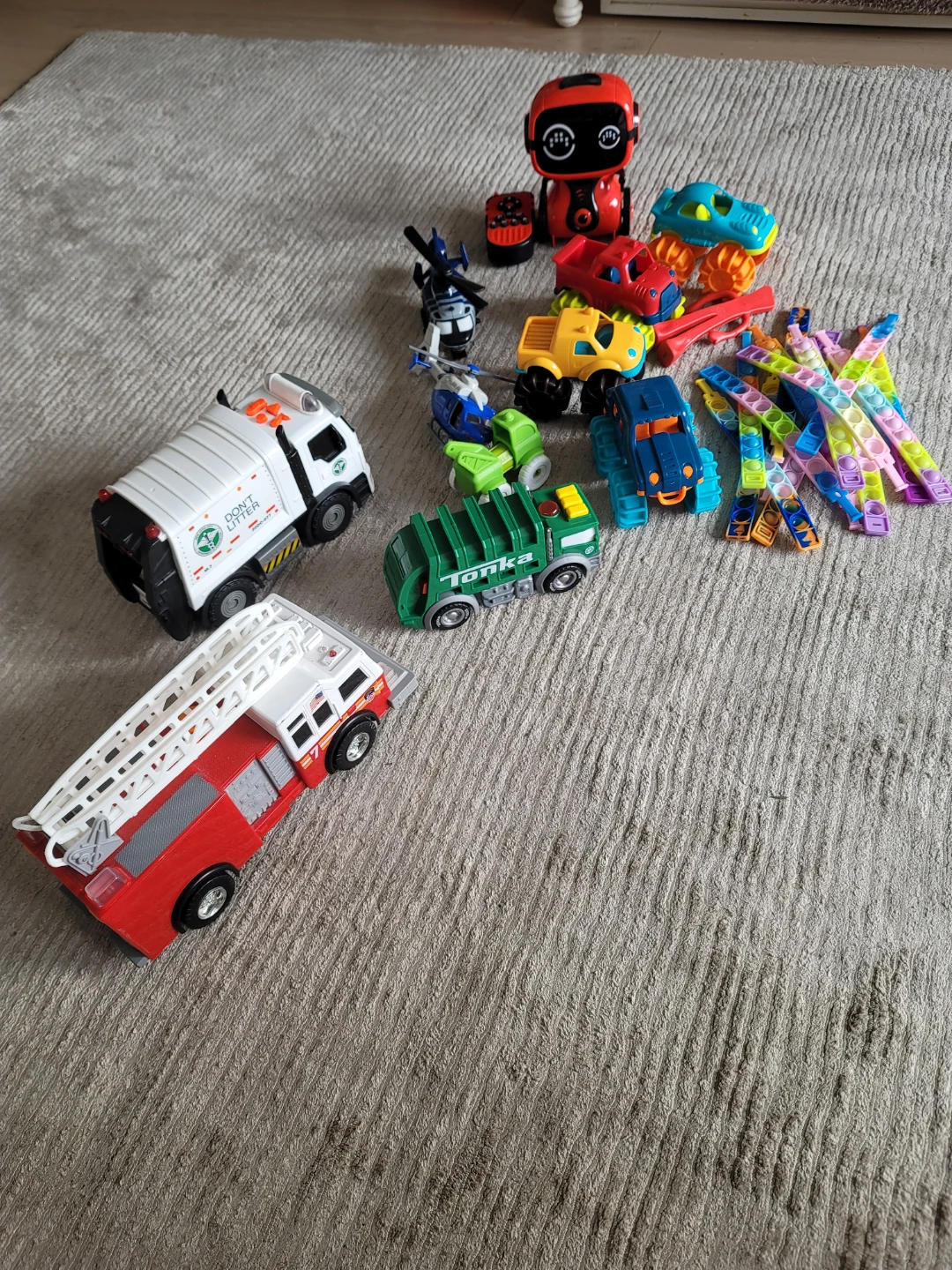 #gifting Toy Trucks & Robot Bundle