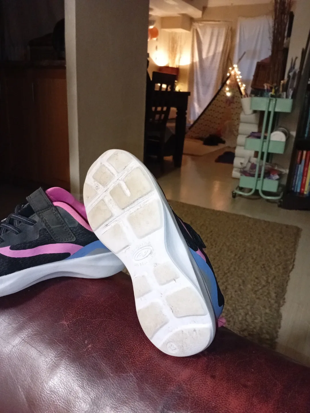 Athletic Works Toddler Sneakers - Size 13 image indicator(2)