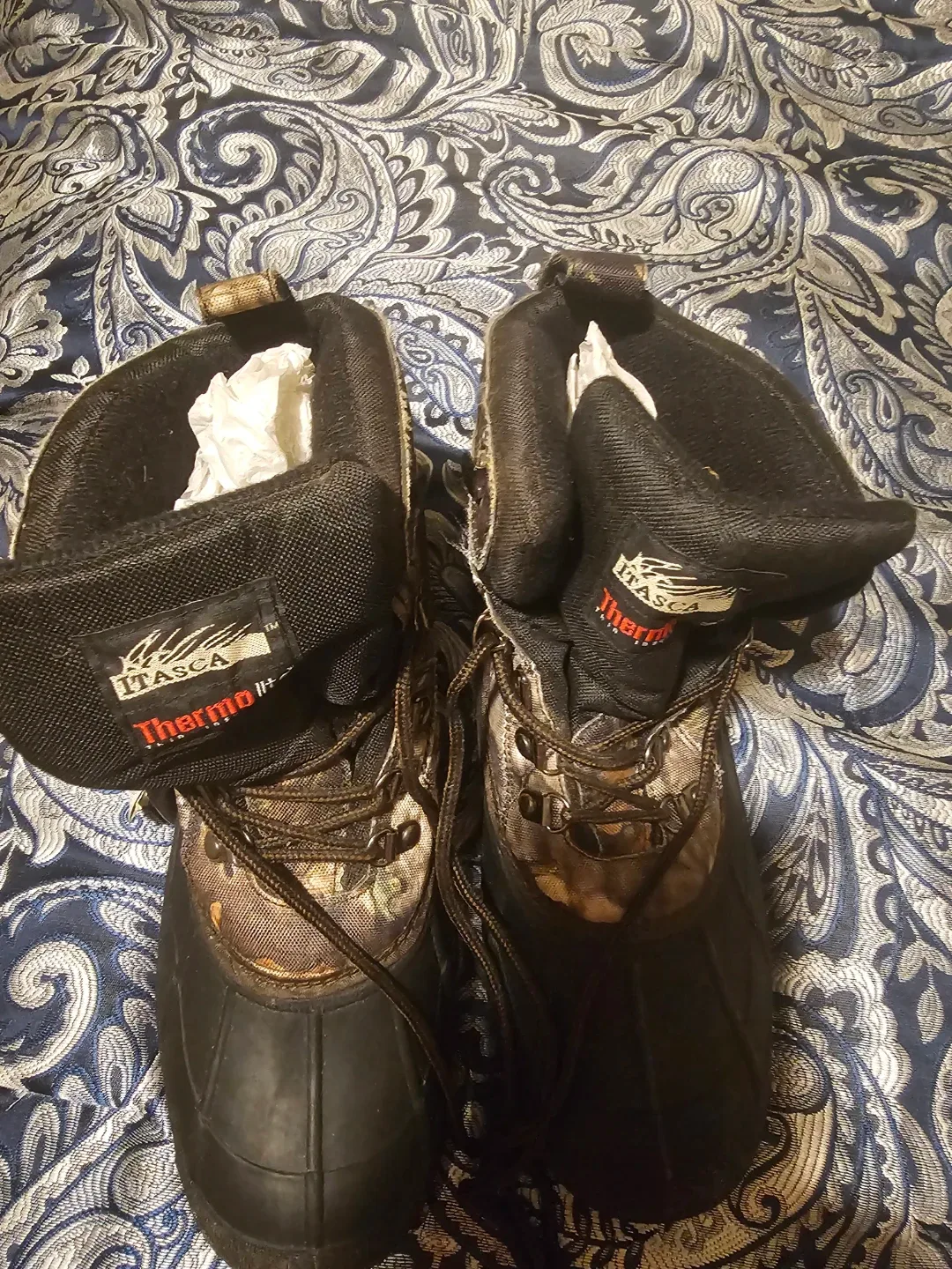 New...Camo thinsulate hunting boots size 9 image indicator(5)