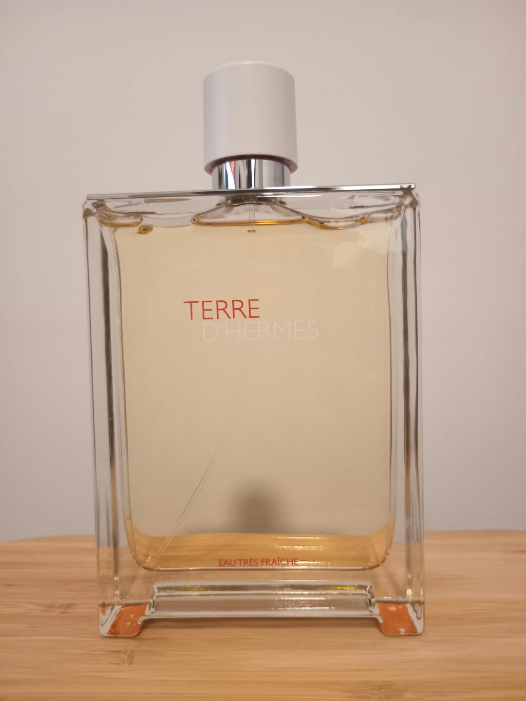 Terre d'Hermès Eau Très Fraîche Perfume 200ml