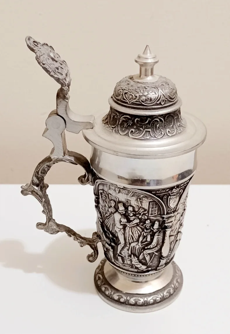 Vtg.Unique Pewter German Beer Stein image indicator(3)