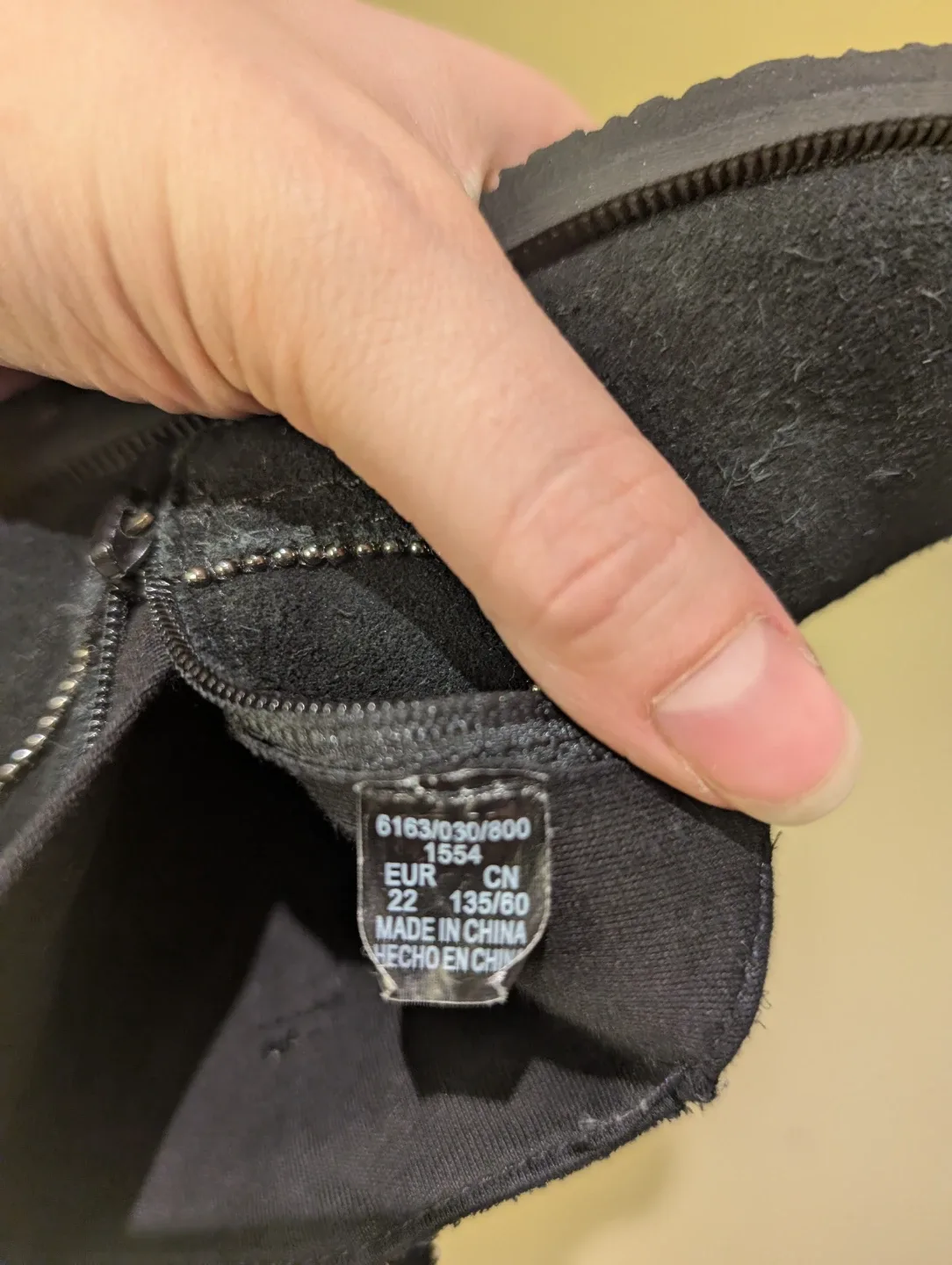 #Cleanout Zara Kids Black Suede Ankle Boots - Size 22 (US 6) image indicator(5)