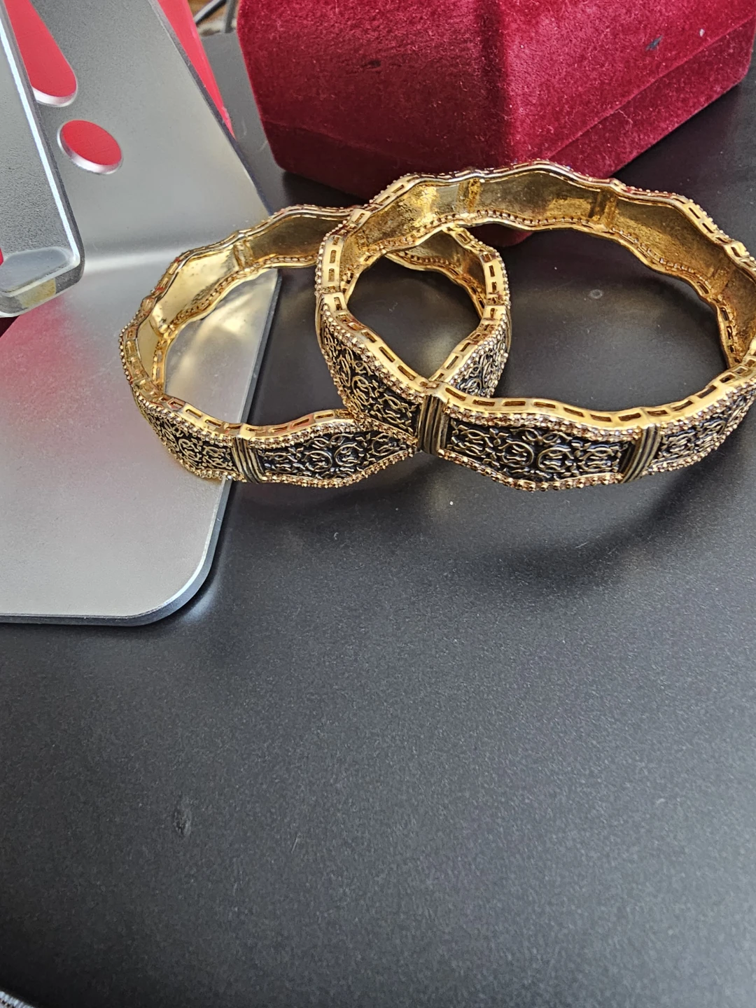 Set of 2 Gold Tone Bangles - photo 2