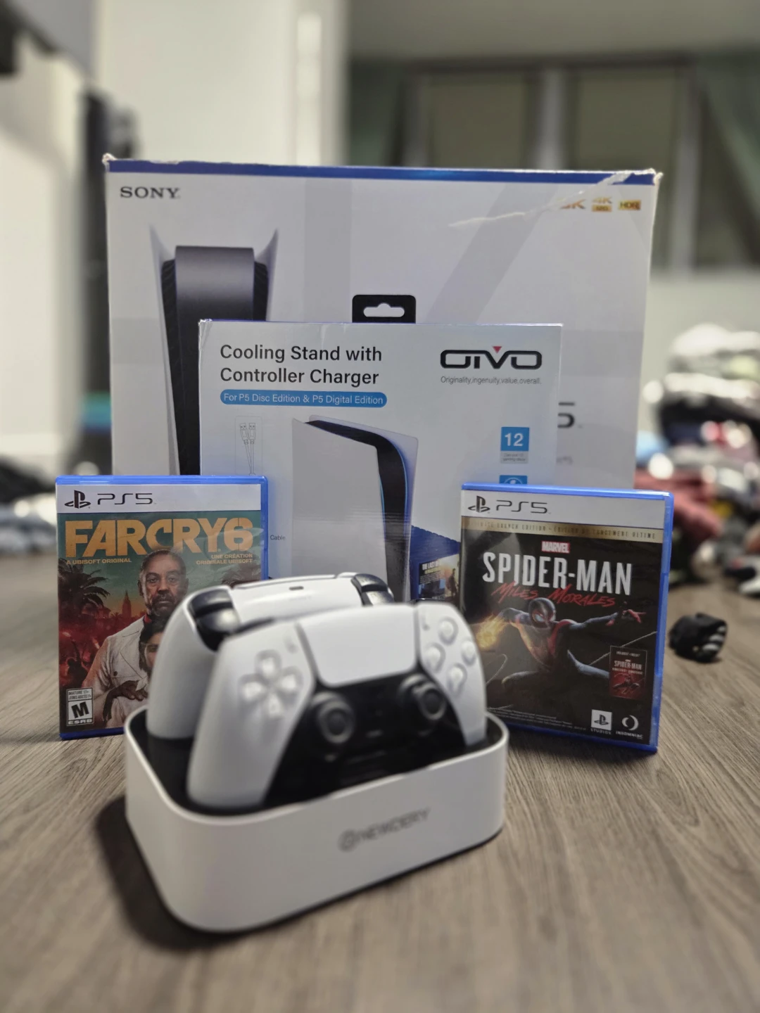 PlayStation 5 (PS5) with Games and Accessories - photo 3