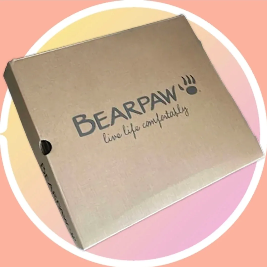#Cleanout NIB Bearpaw Emma Short Size 10 image indicator(8)