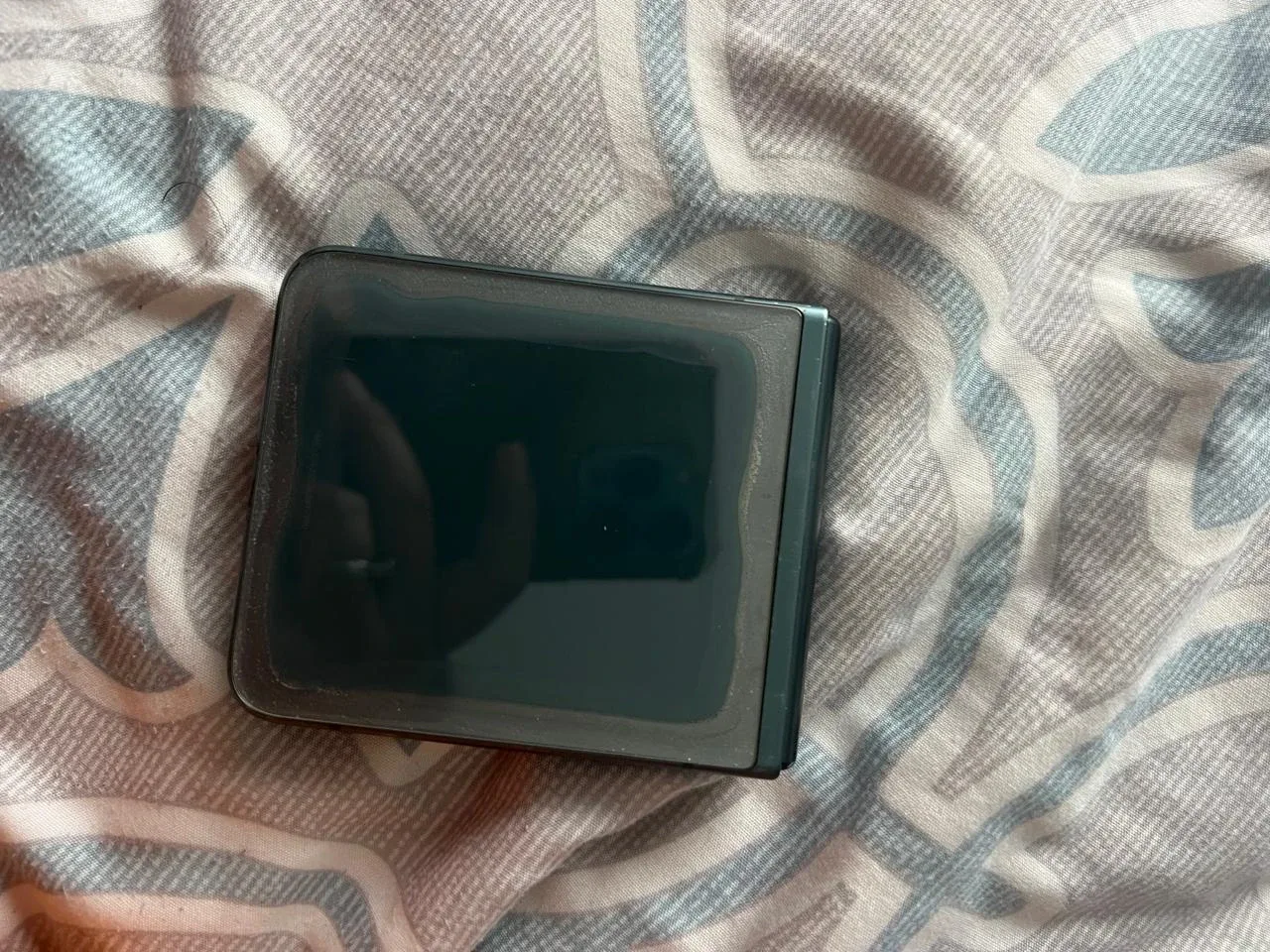 Samsung Galaxy Z Flip3 5G Green image indicator(3)